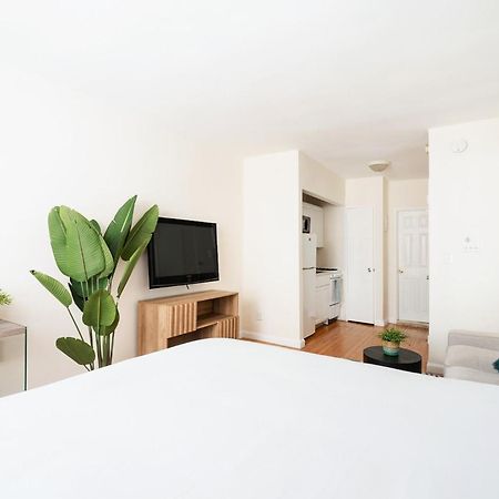 ニューヨーク338-3B Union Square Newly Reno Sleeps 3アパートメント エクステリア 写真